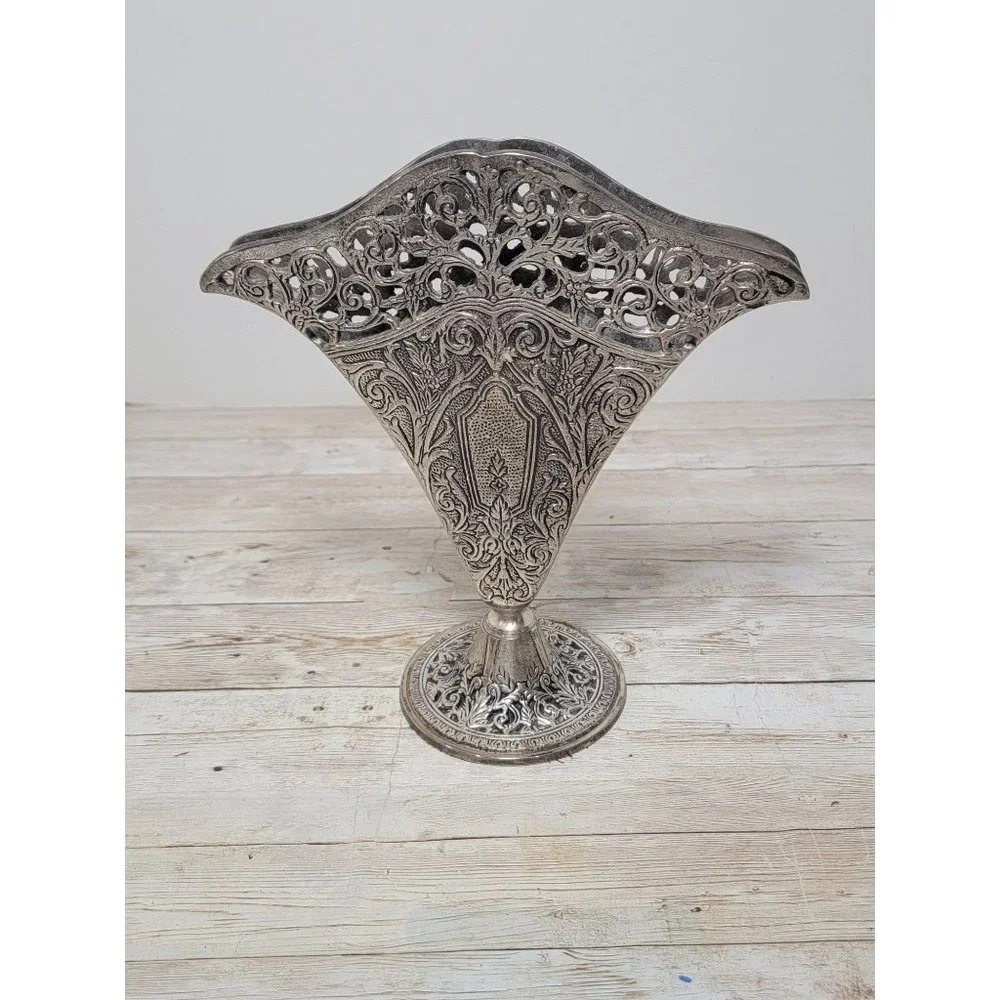 Vintage Silver Plated 9.5” Art Nouveau Ornate Fan Shaped Pierced Filigree Flower